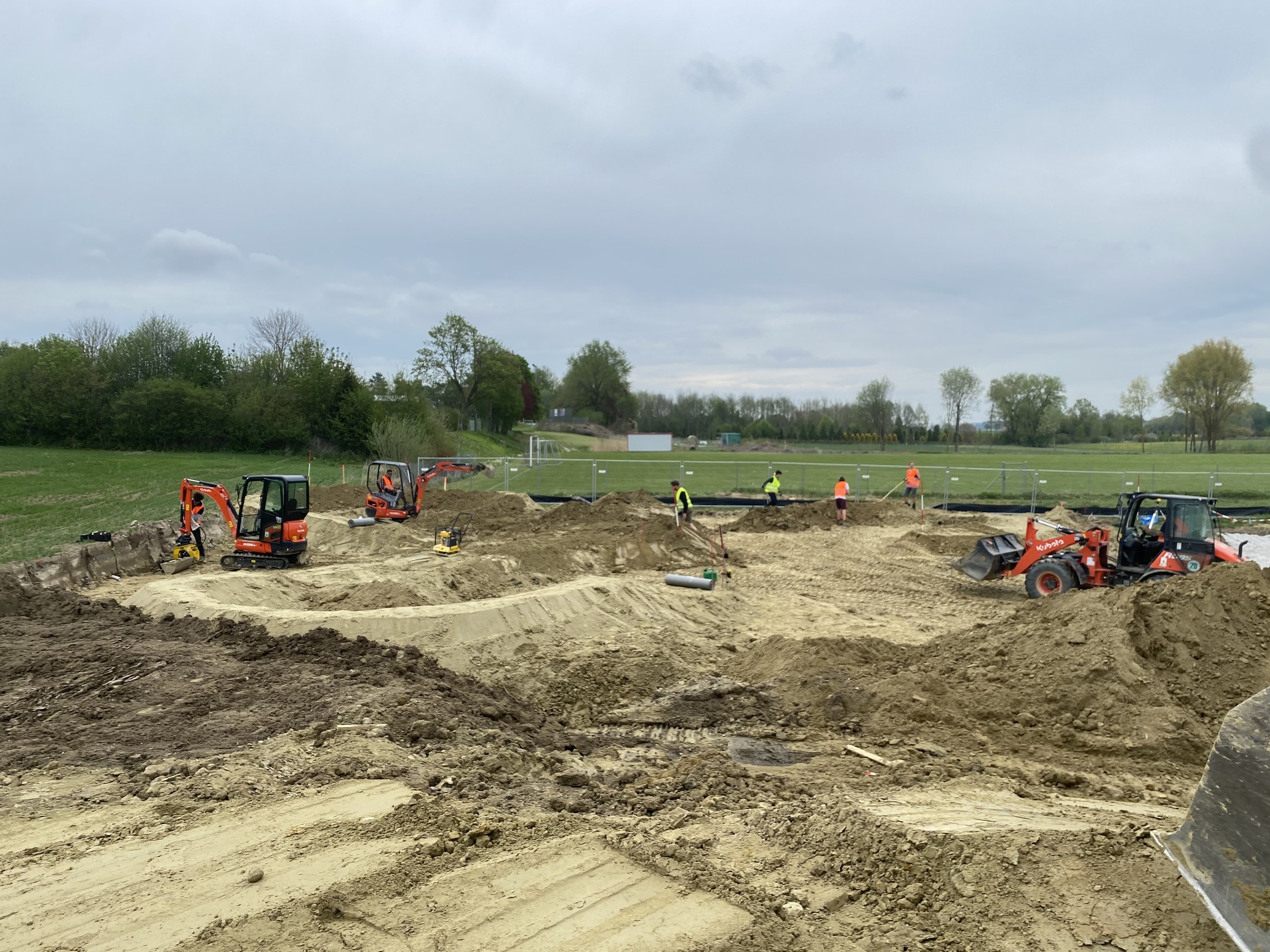 Big Air Dirtpark in Lehmbauweise