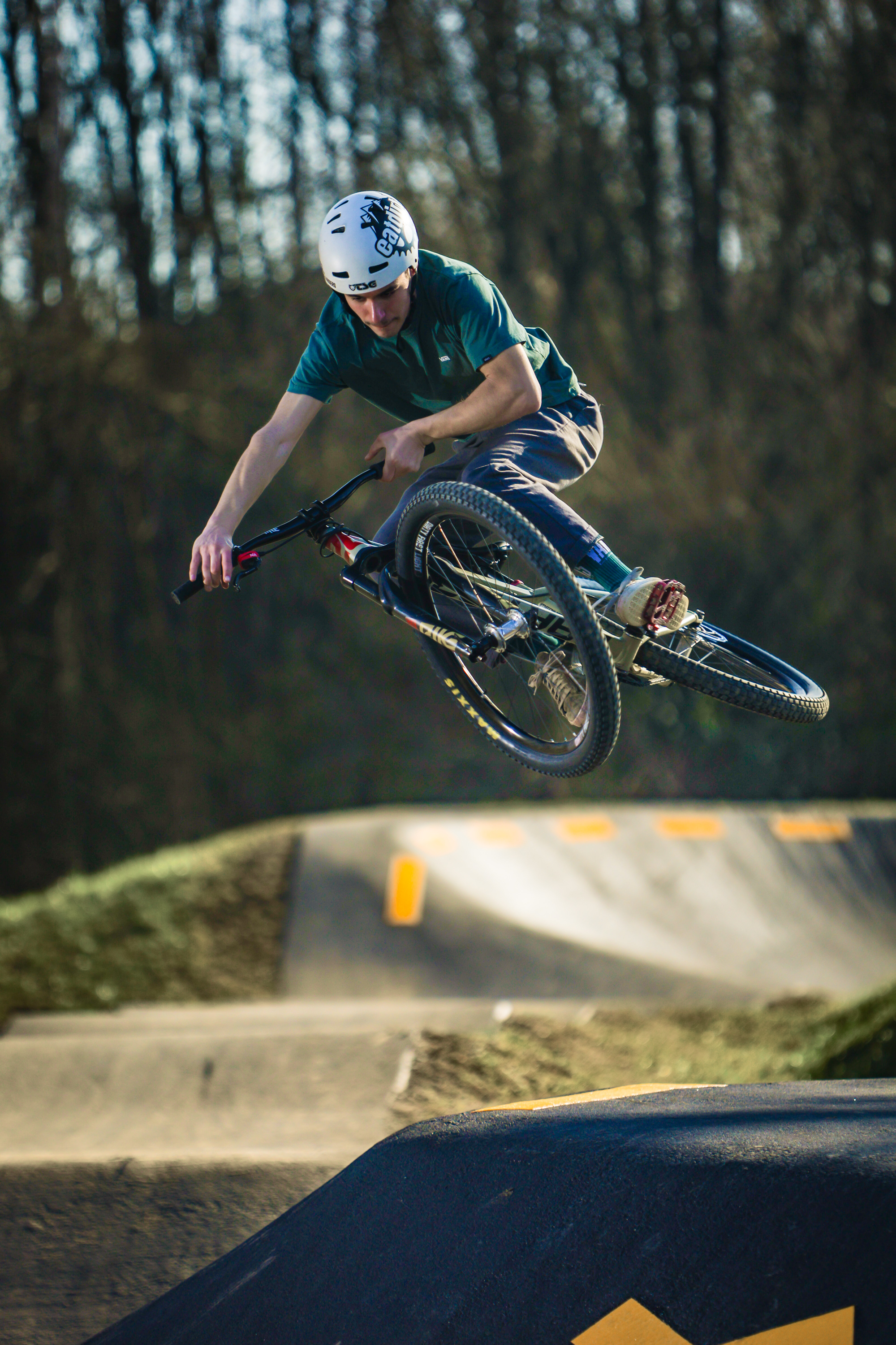 Big Air Pumptrack und Fahrer