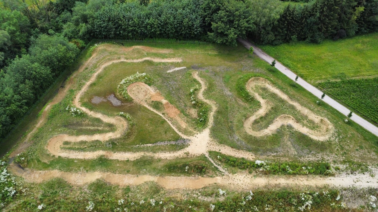 Luftaufnahme Bikeanlage Eichenau